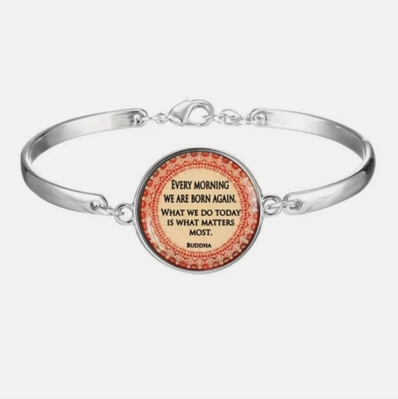 New Buddha Quote Glass Cabochon Silver Bracelet. Unisex Bracelet. - Picture 1 of 4